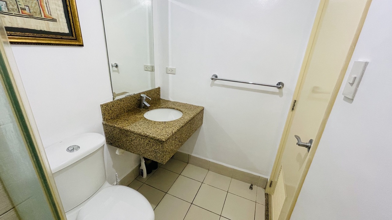 Photo of Bathroom in Salcedo Village