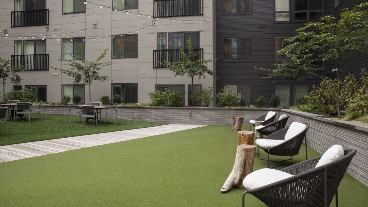 Photo of Outdoor in H Street Corridor