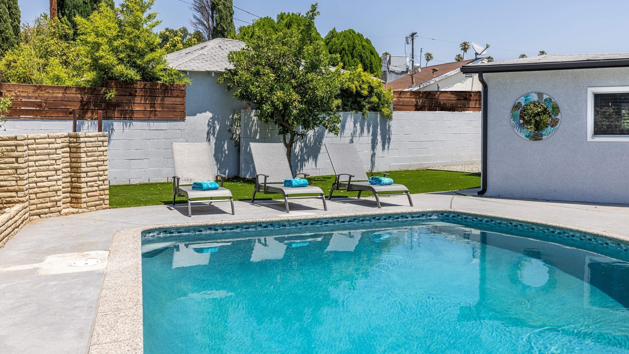 Photo of Outdoor in Reseda