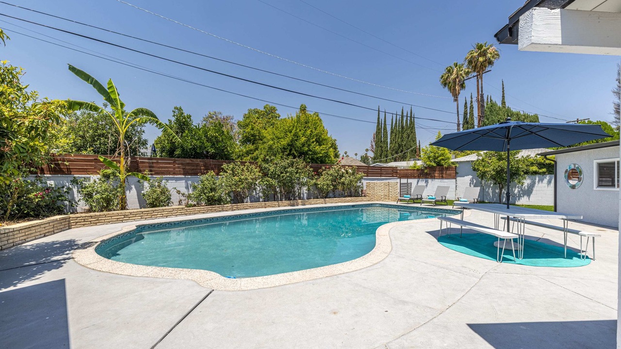 Photo of Outdoor in Reseda