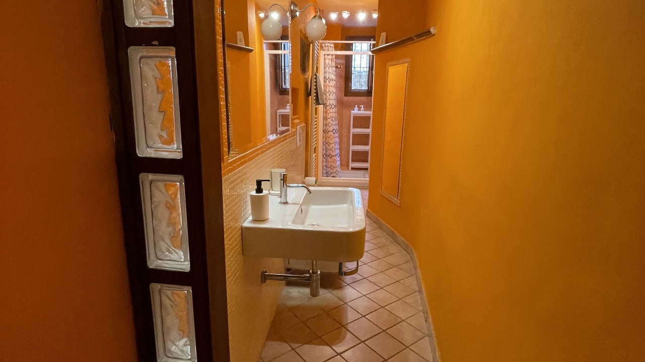 Photo of Bathroom in Pisa City Centre