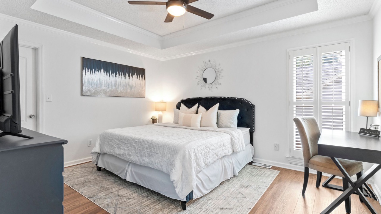 Photo of Bedroom in Normal