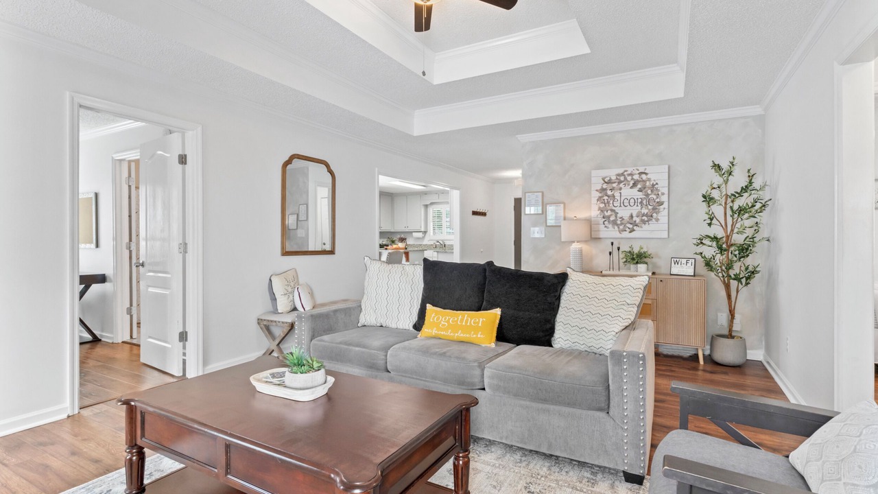 Photo of Livingroom in Normal