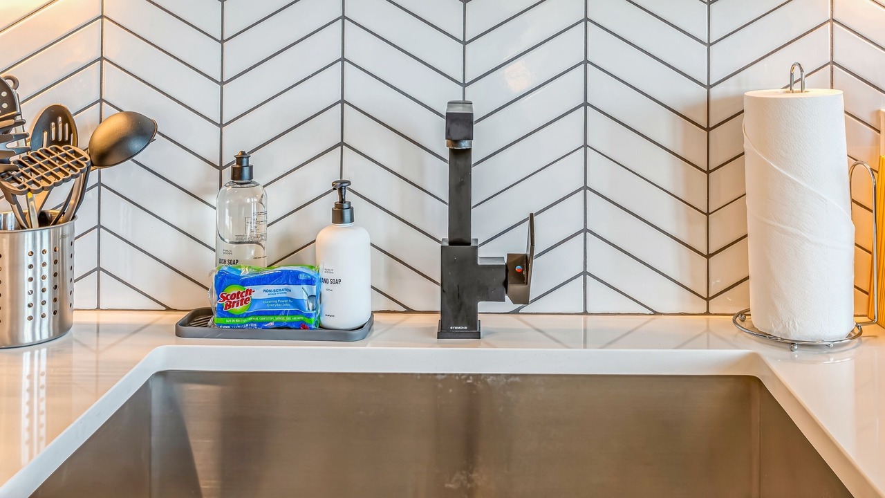 Photo of Kitchen in Thunderbird Industrial Airpark
