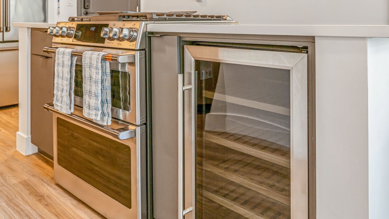 Photo of Kitchen in Thunderbird Industrial Airpark