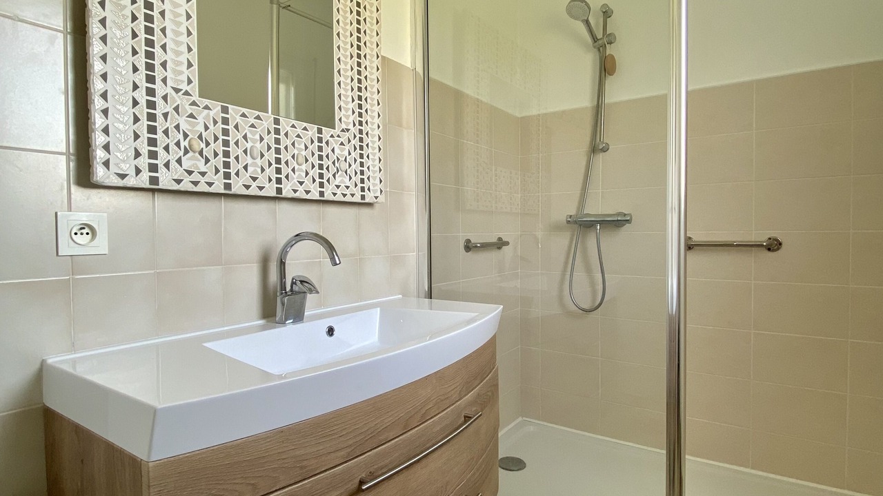 Photo of Bathroom in Plozevet
