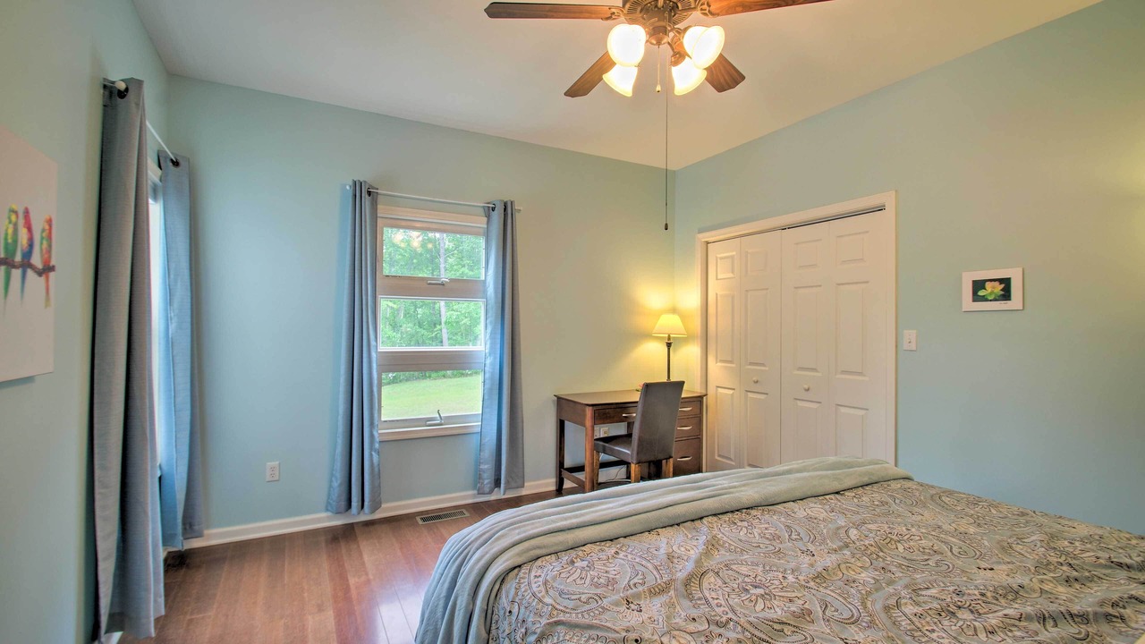 Photo of Bedroom in Buckingham