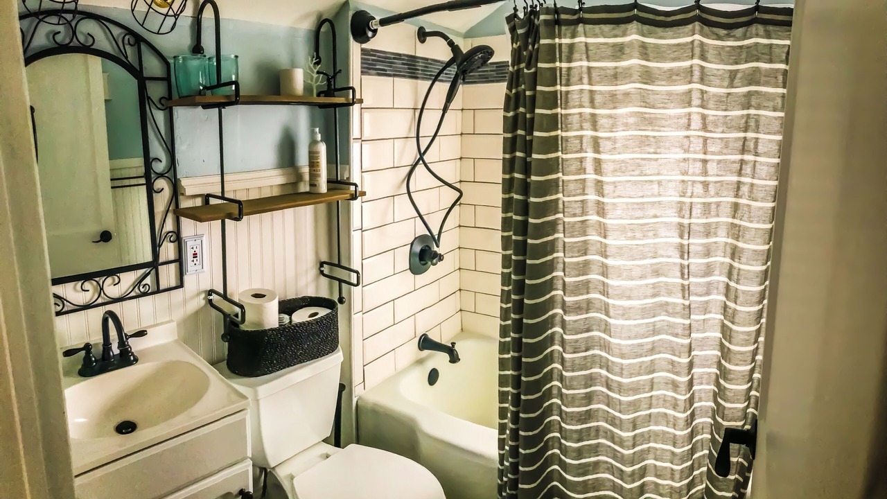Photo of Bathroom in Youngstown