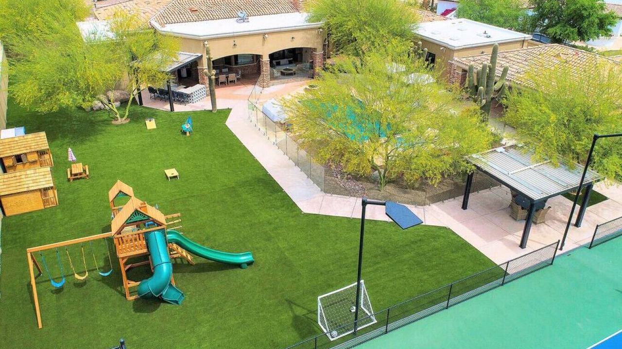 Photo of Others in Paradise Valley Village