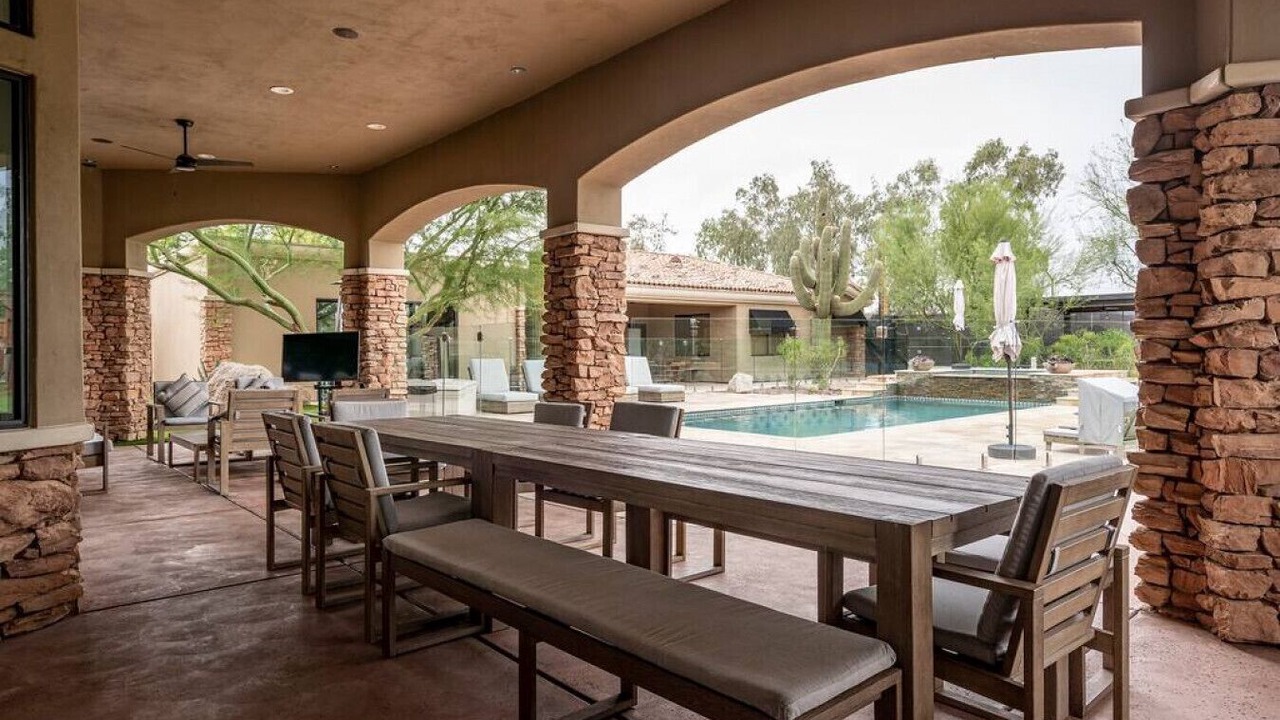 Photo of Outdoor in Paradise Valley Village