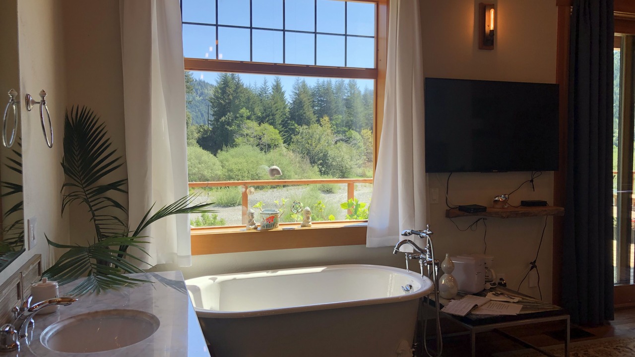 Photo of Bathroom in Port Orford