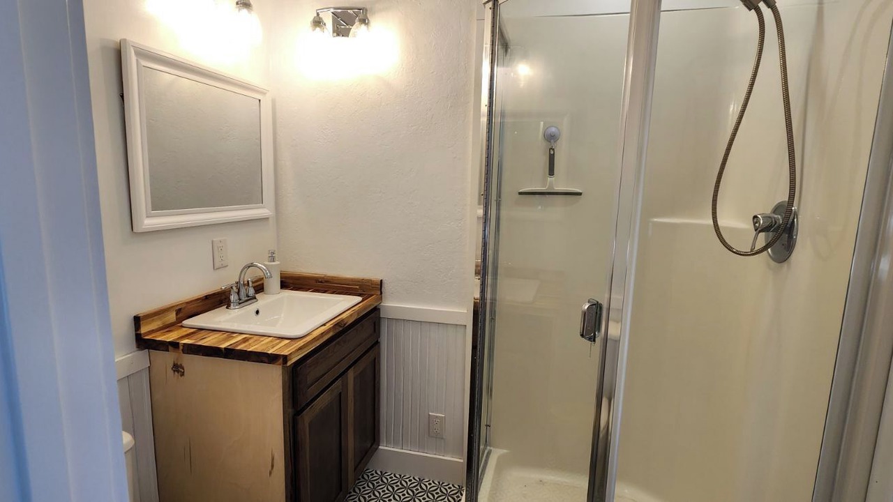 Photo of Bathroom in Valdez