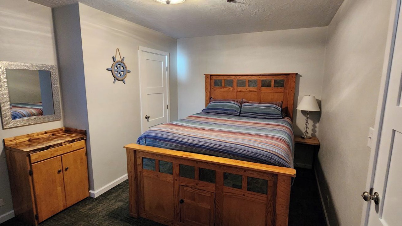 Photo of Bedroom in Valdez