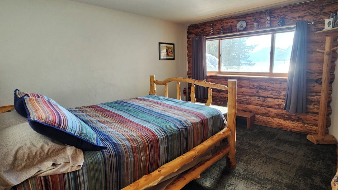 Photo of Bedroom in Valdez