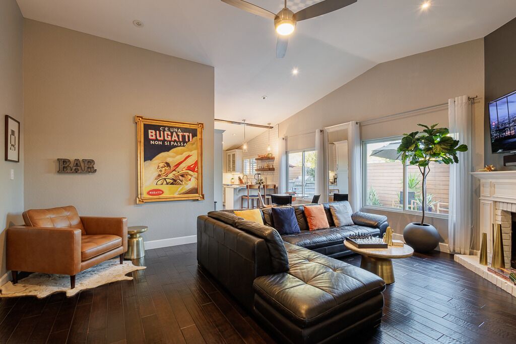 Photo of Livingroom in Greenbrier East Villas