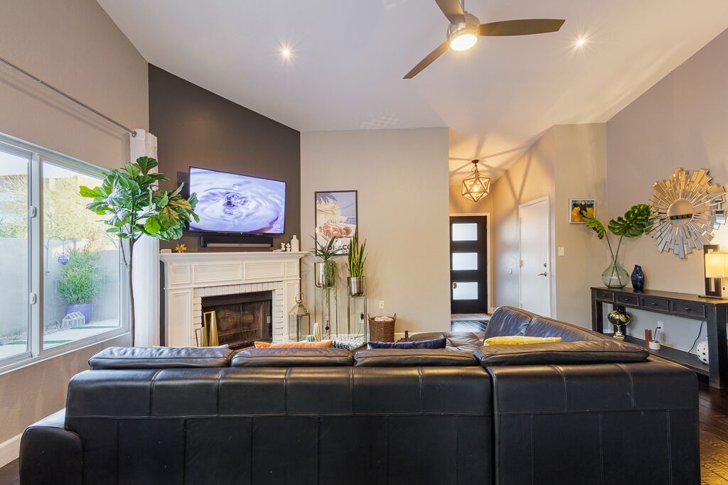 Photo of Livingroom in Greenbrier East Villas