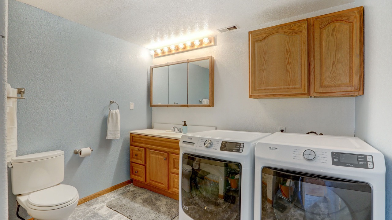 Photo of Bathroom in Coal Creek Canyon