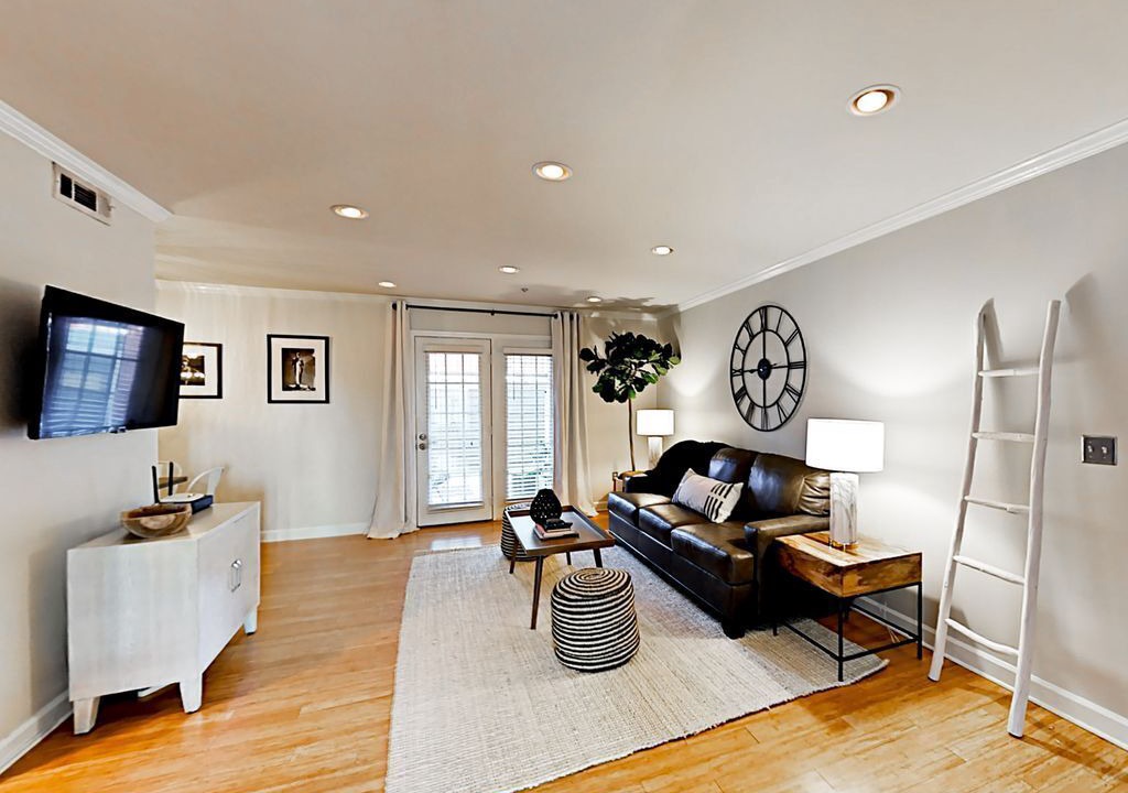 Photo of Livingroom in Rutledge Hill
