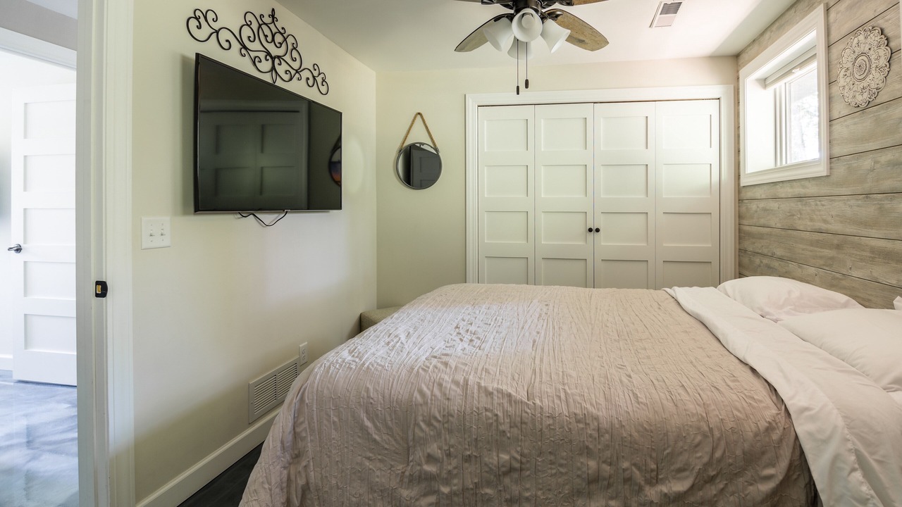 Photo of Bedroom in Lodi