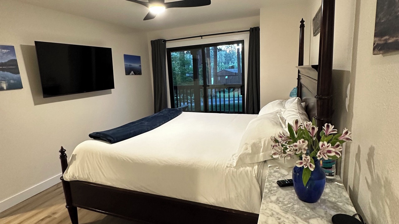Photo of Bedroom in Zephyr Cove