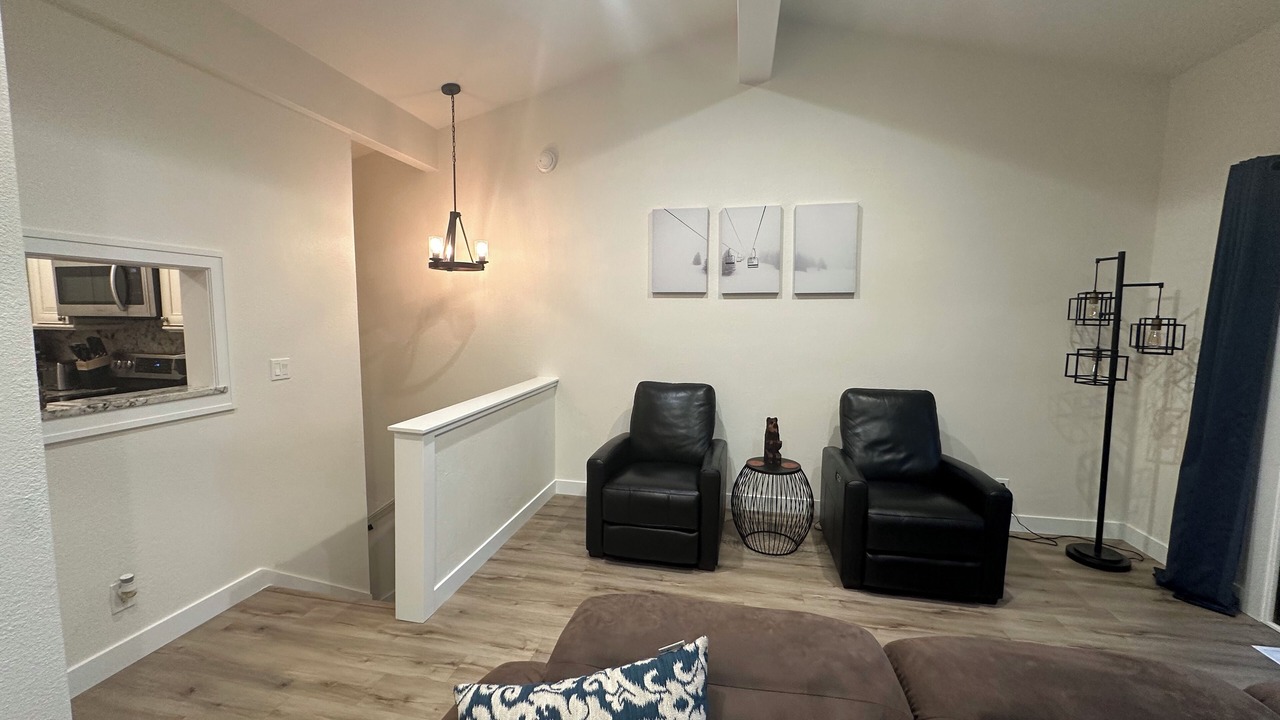 Photo of Livingroom in Zephyr Cove