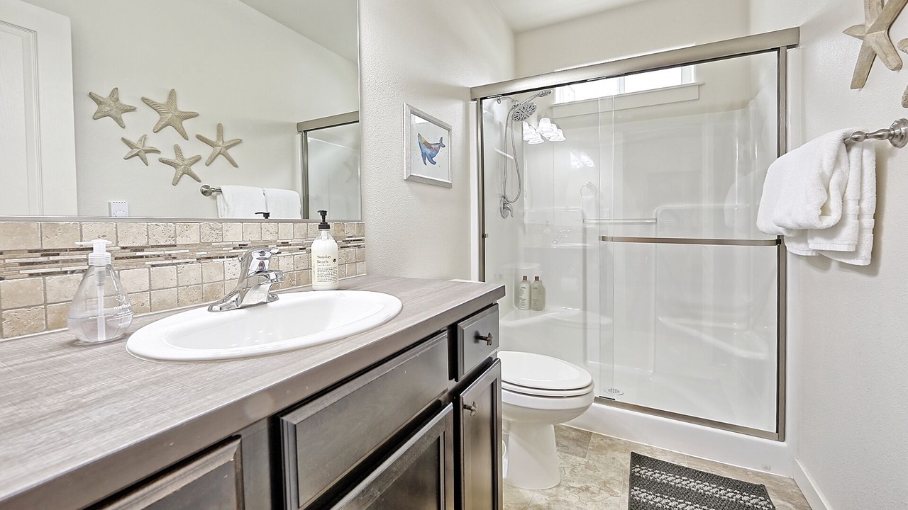Photo of Bathroom in Rockaway Beach