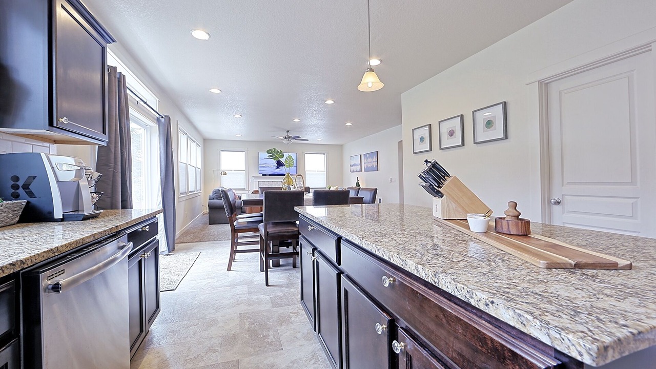 Photo of Bedroom in Rockaway Beach