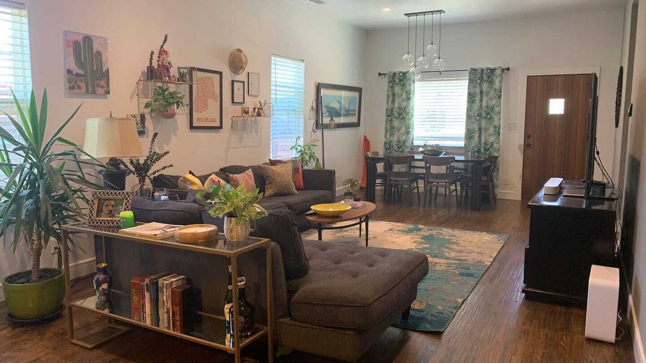 Photo of Livingroom in Oak Cliff