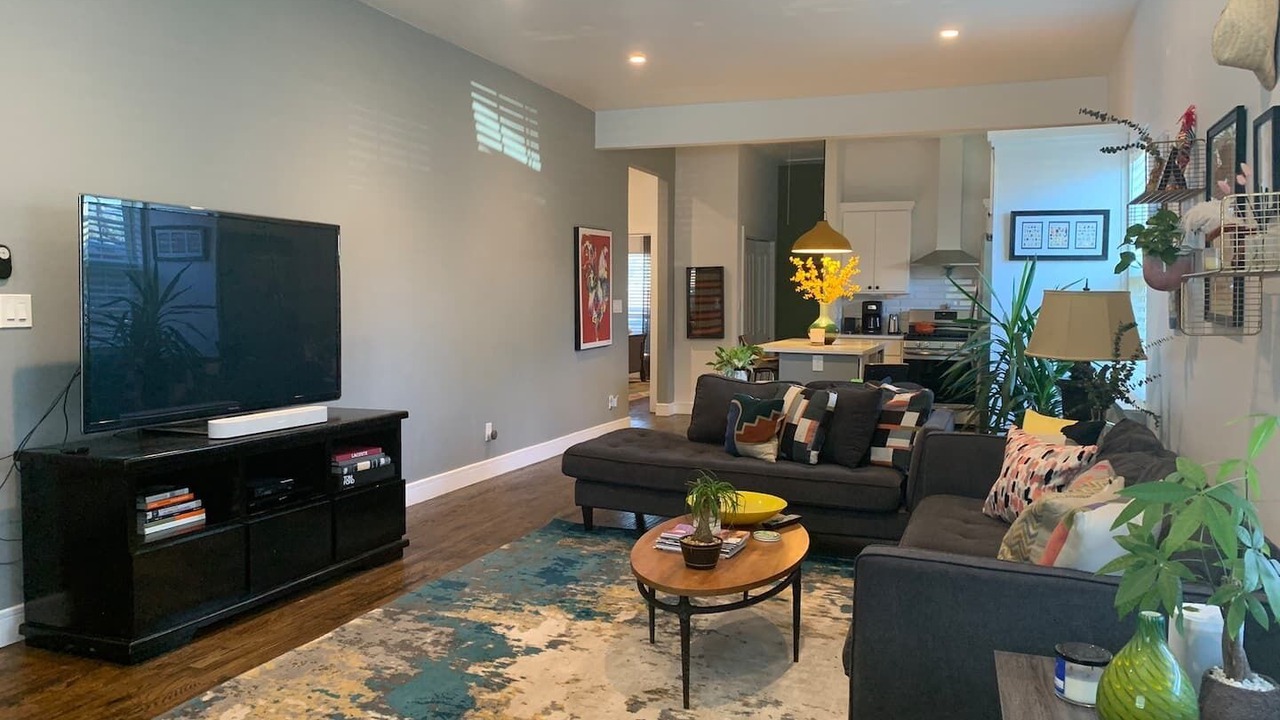 Photo of Livingroom in Oak Cliff