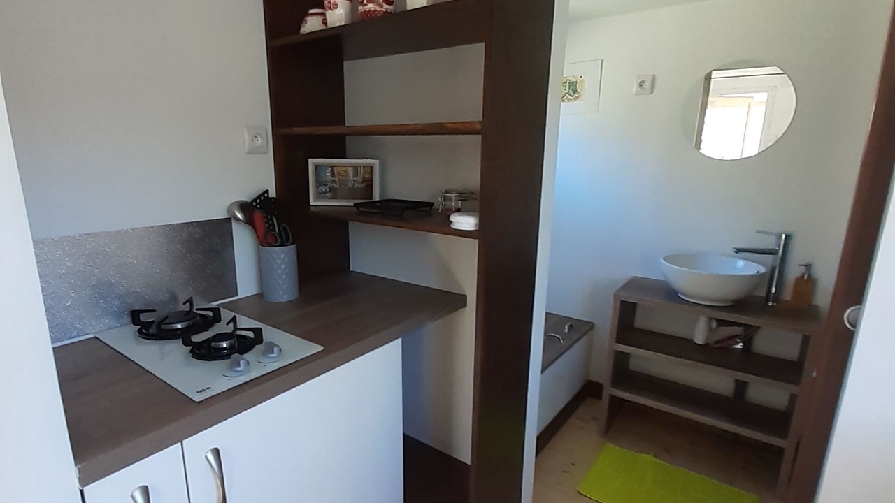 Photo of Kitchen in Beulotte-Saint-Laurent