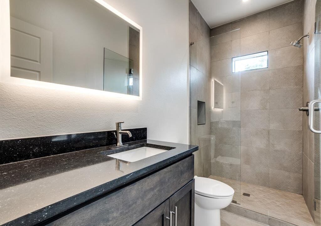 Photo of Bathroom in Oak Cliff