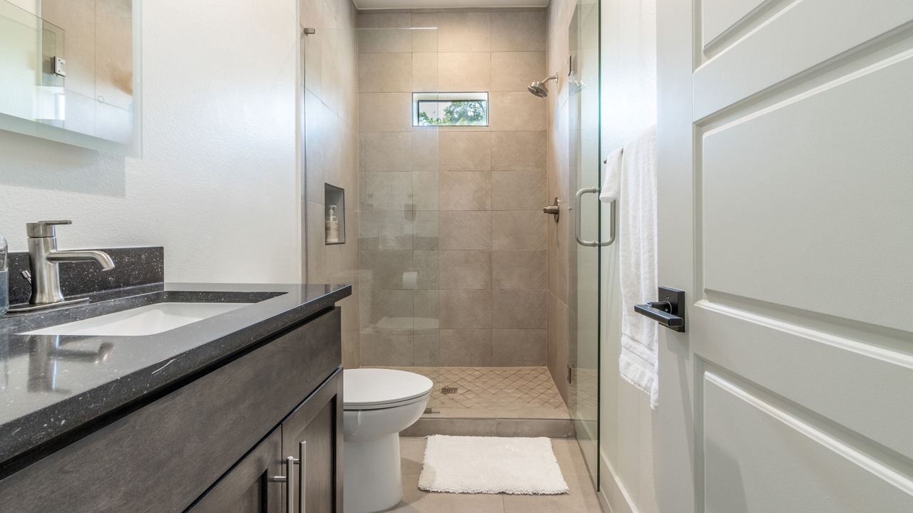 Photo of Bathroom in Oak Cliff