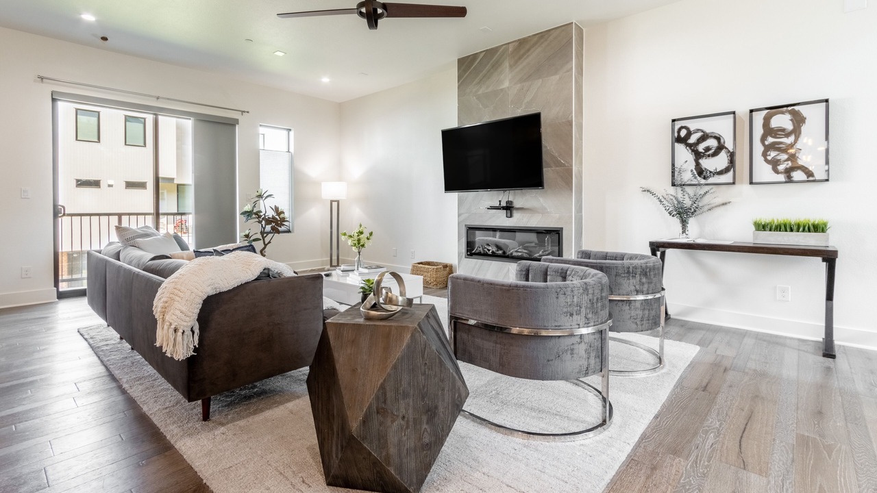 Photo of Livingroom in Oak Cliff