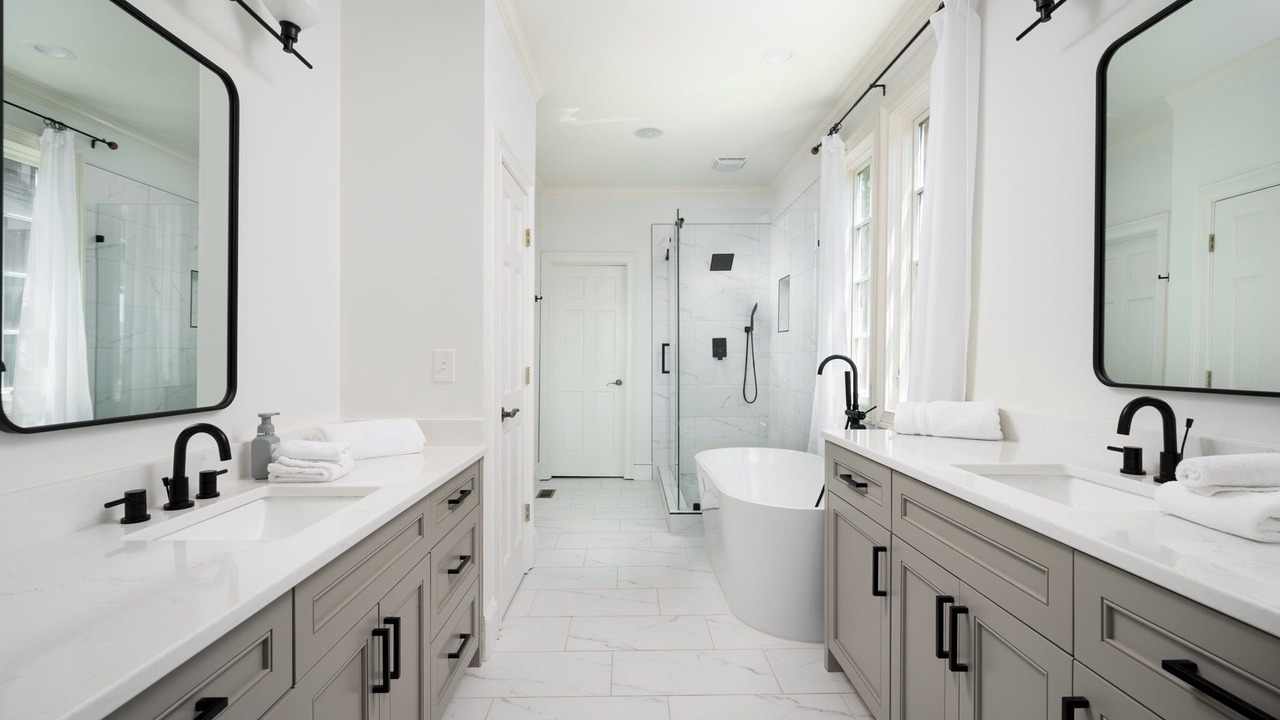 Photo of Bathroom in Clayton
