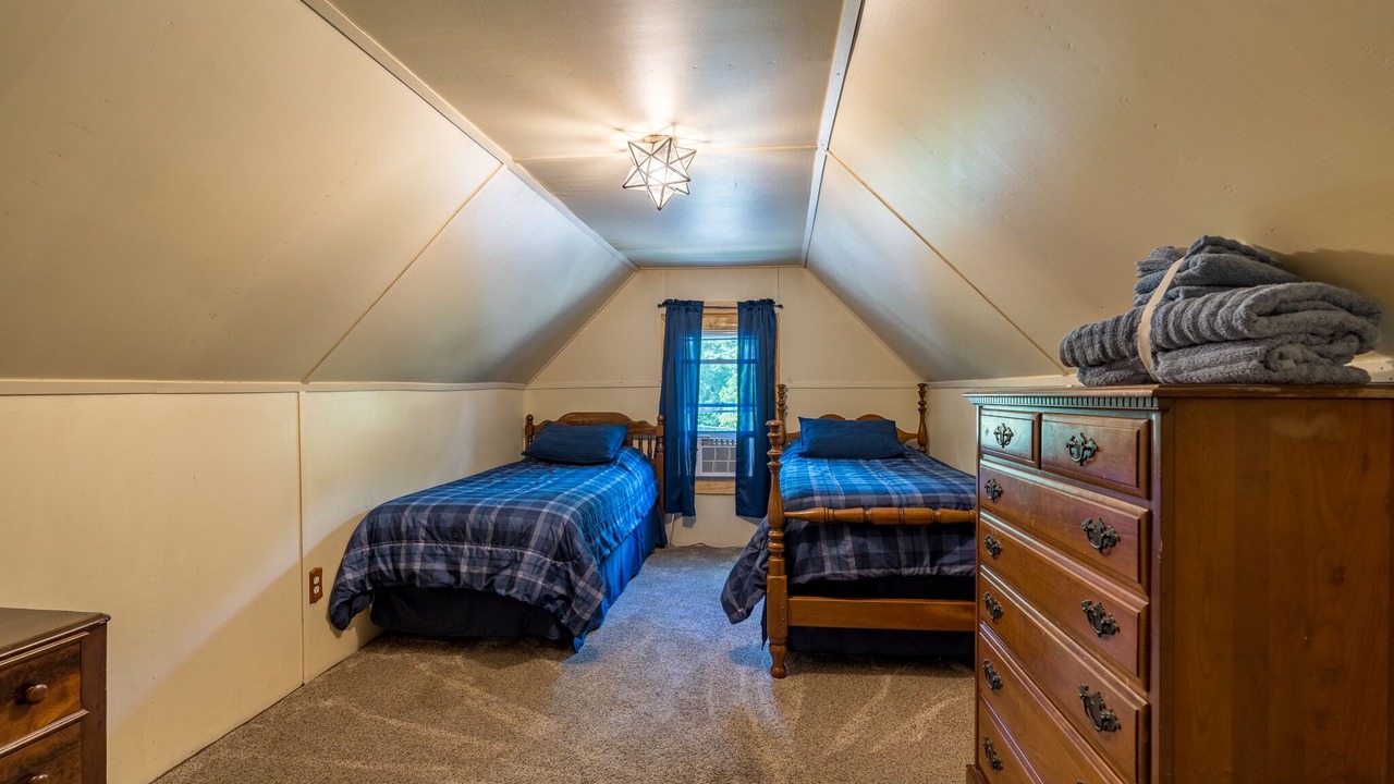 Photo of Bedroom in Camptown