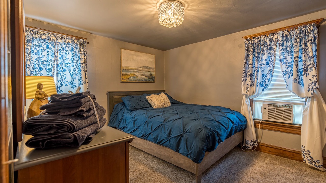 Photo of Bedroom in Camptown
