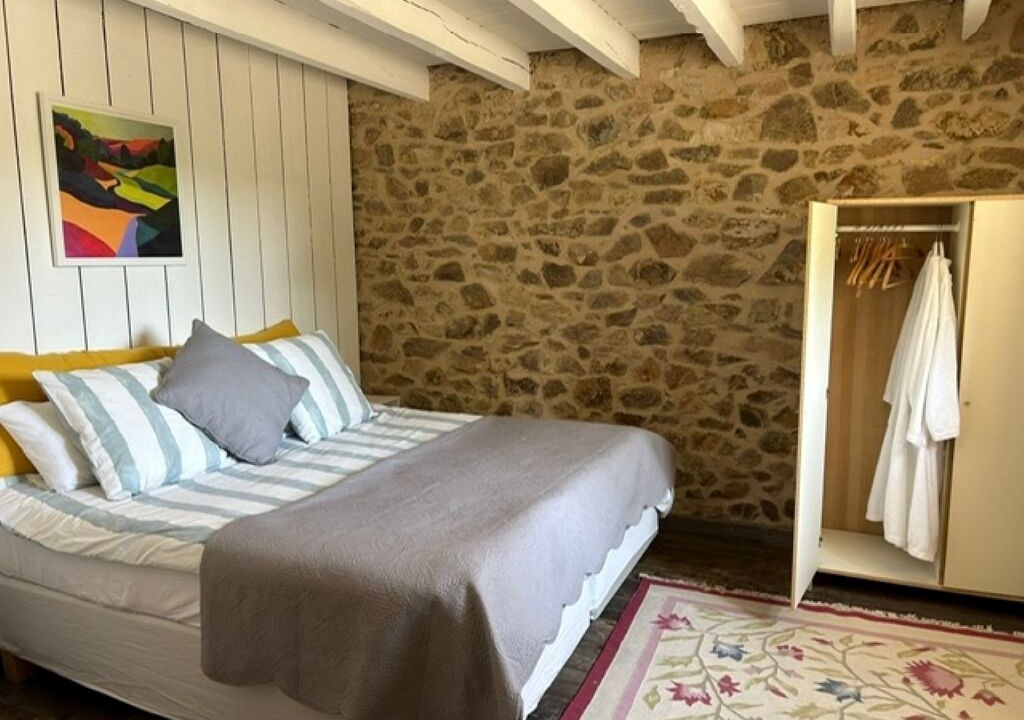 Photo of Bedroom in Saint-Pierre-de-Frugie