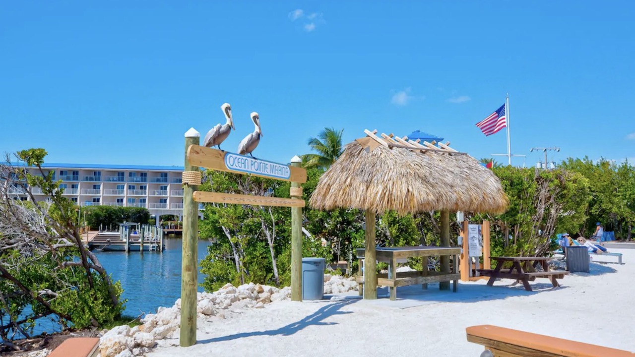 Photo of Others in Tavernier