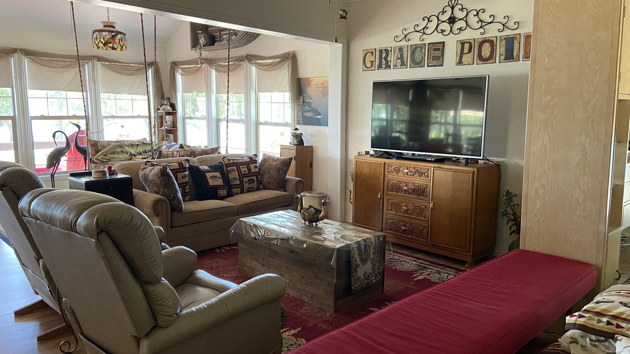 Photo of Livingroom in Gober
