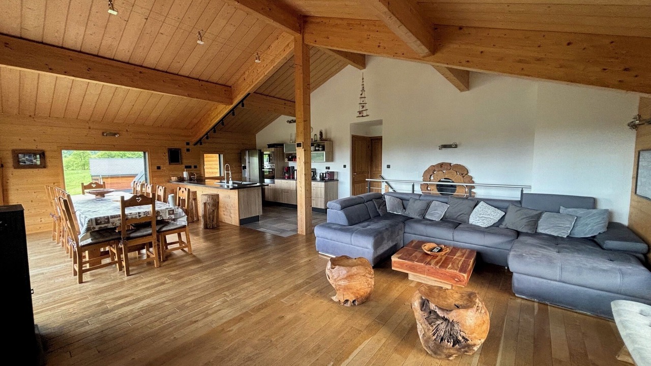 Photo of Livingroom in Saint-Julien-en-Vercors