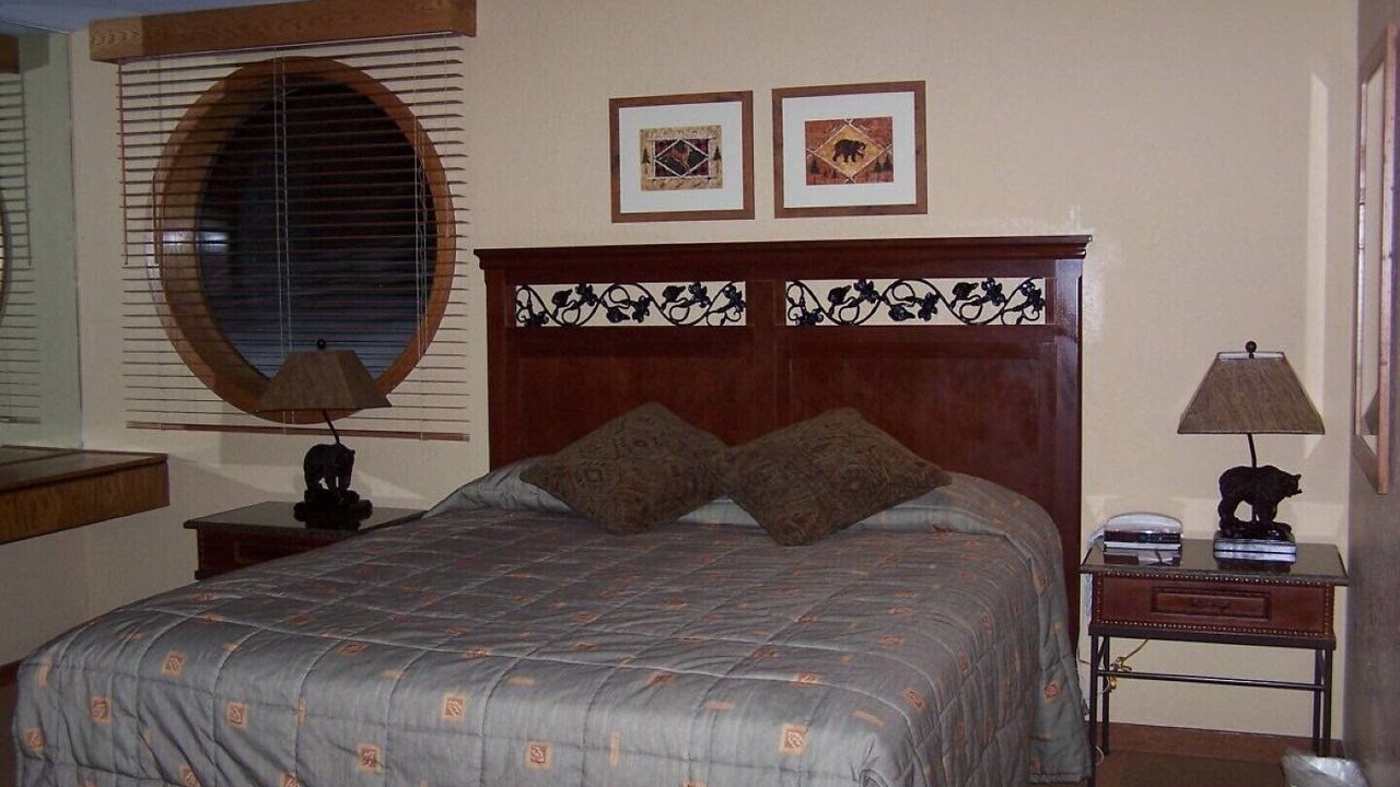 Photo of Bedroom in Tahoe Village