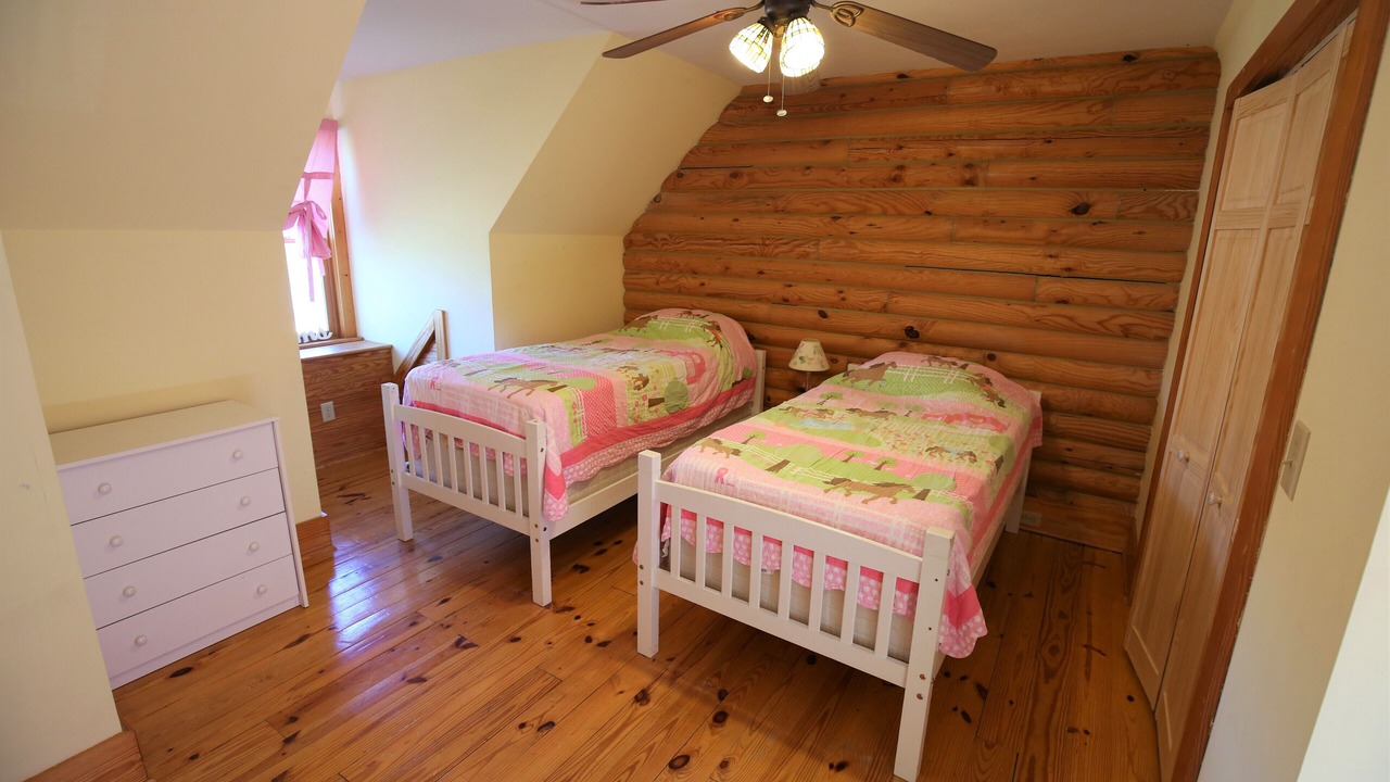 Photo of Bedroom in Draper