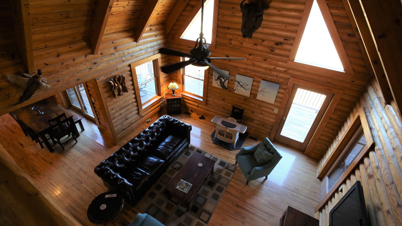 Photo of Livingroom in Draper