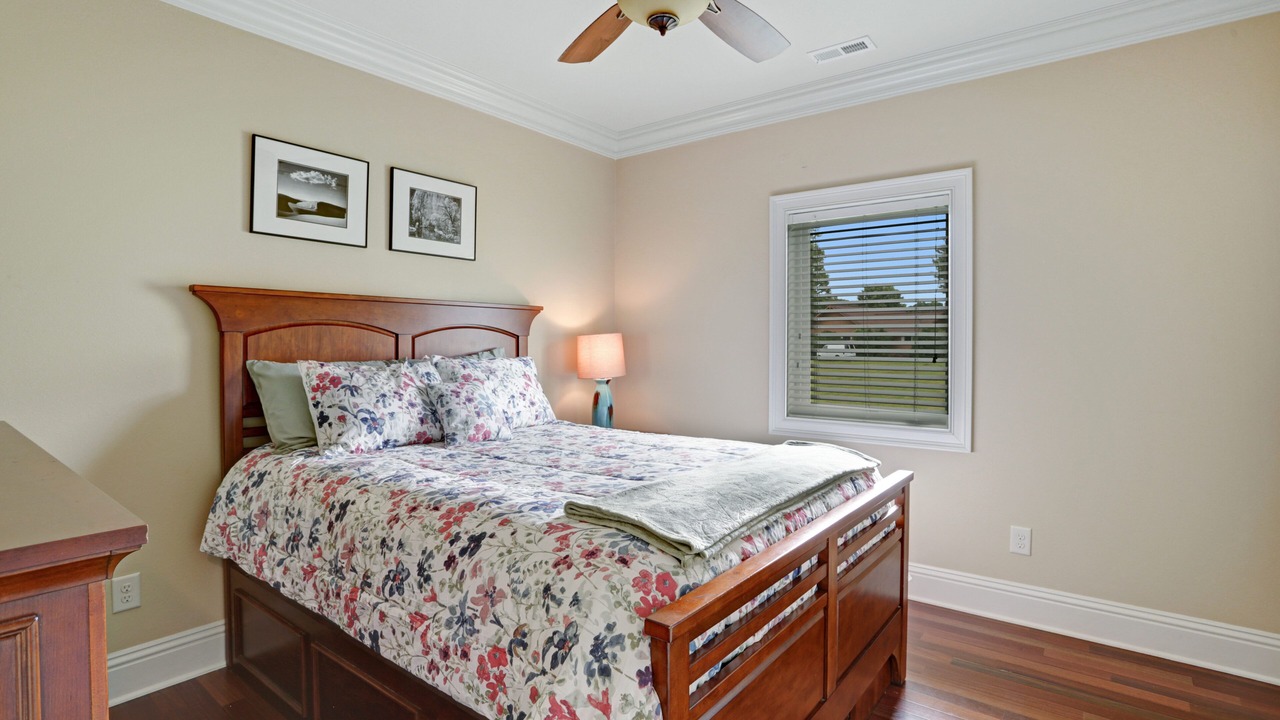 Photo of Bedroom in Hayesville