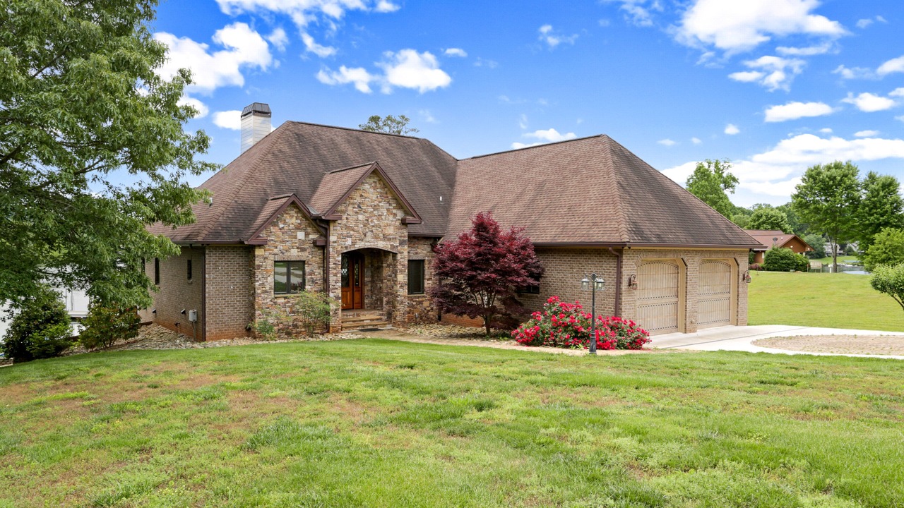 Photo of Outdoor in Hayesville