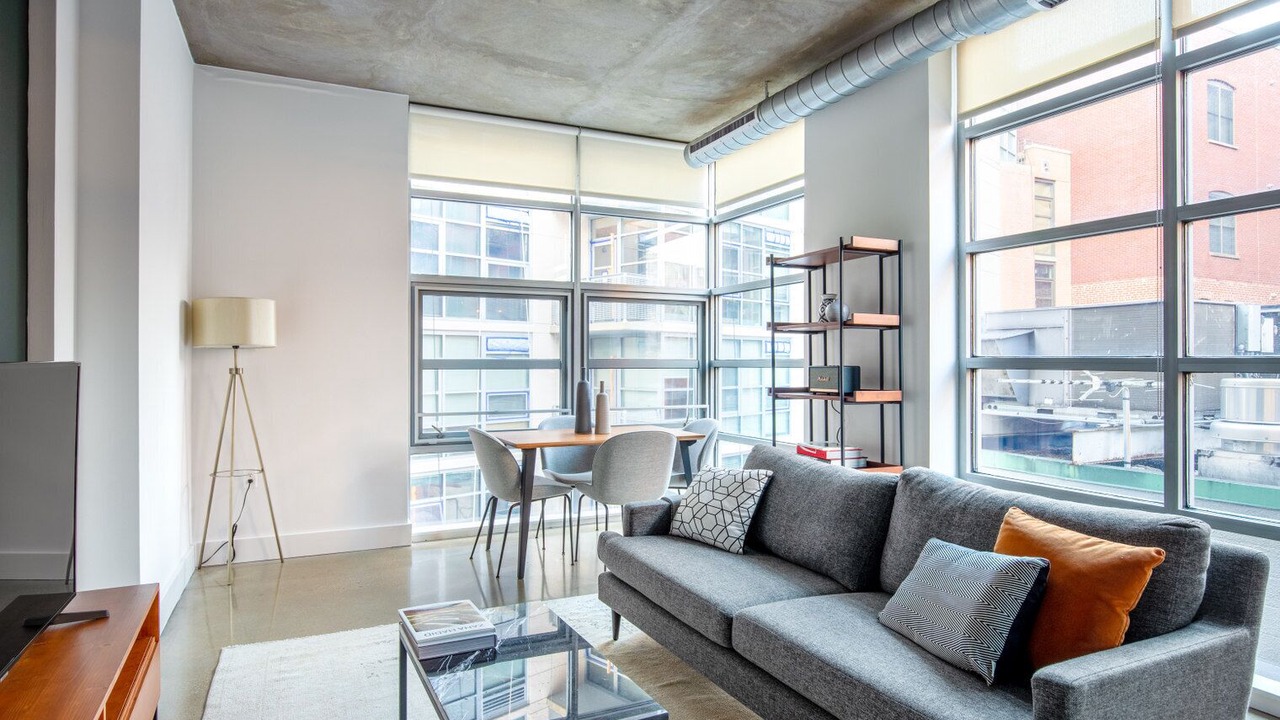Photo of Livingroom in Logan Circle