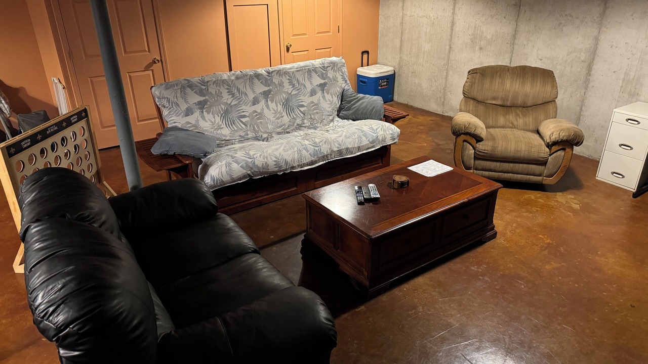 Photo of Livingroom in St. Louis