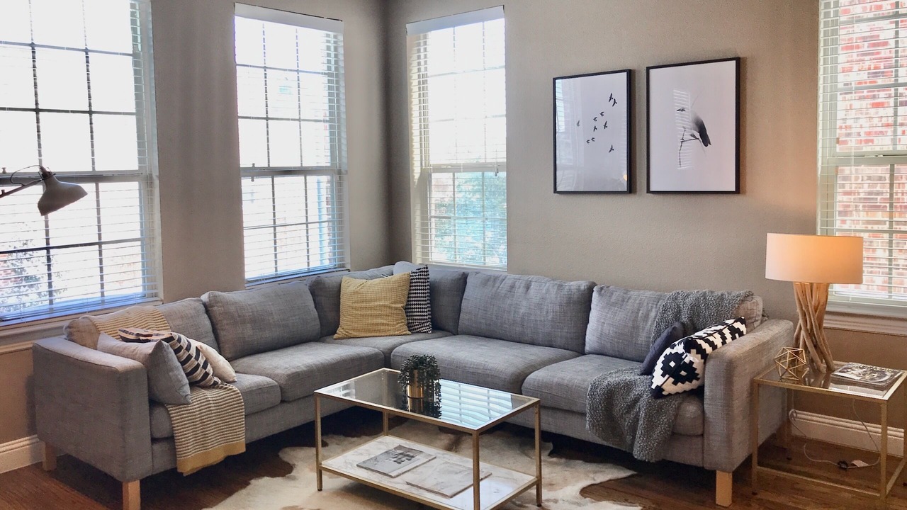 Photo of Livingroom in Legacy Park