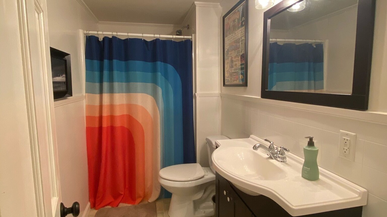 Photo of Bathroom in Tiger