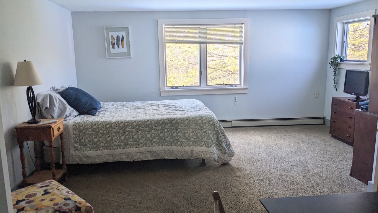Photo of Bedroom in Simmonsville